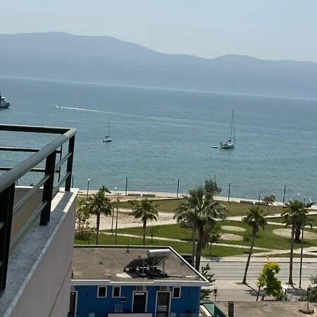 Lungo Mare Sea View Apartamento Vlorë